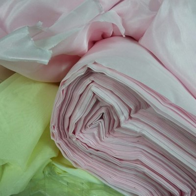 Ροζ οργάντζα  3,15μ. Ροζ οργάντζα  3,15μ.