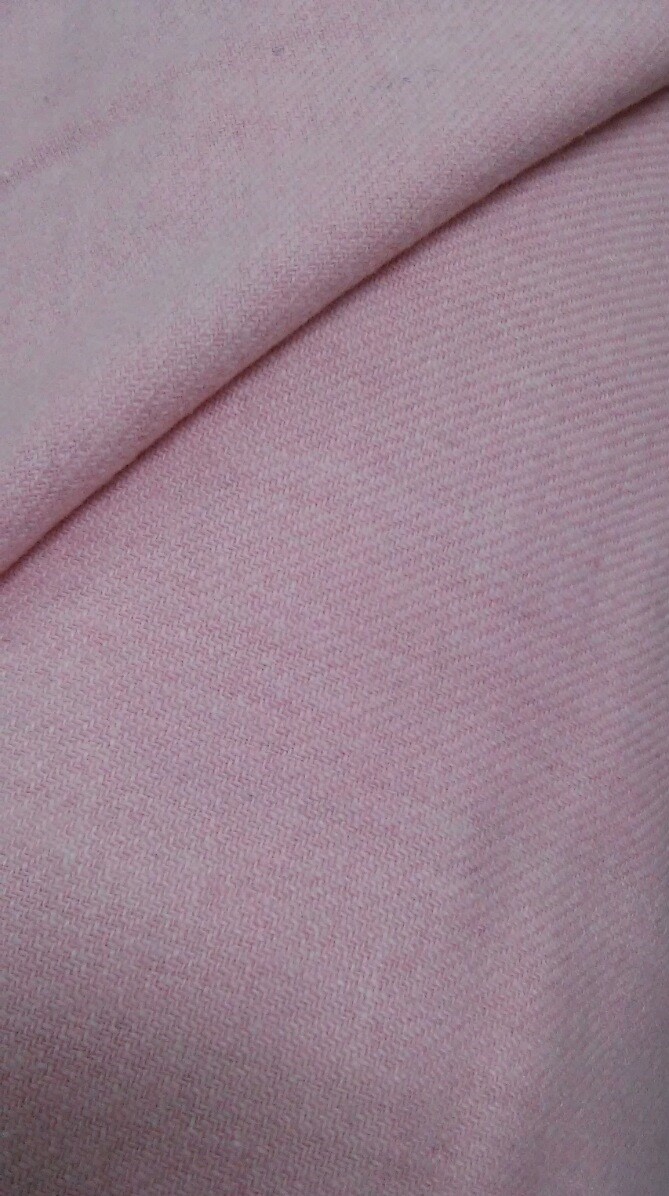 30m Ροζ μάλλινο - 4€/m