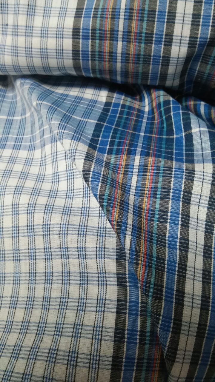 άσπρο-σιέλ καρρώ φ.115