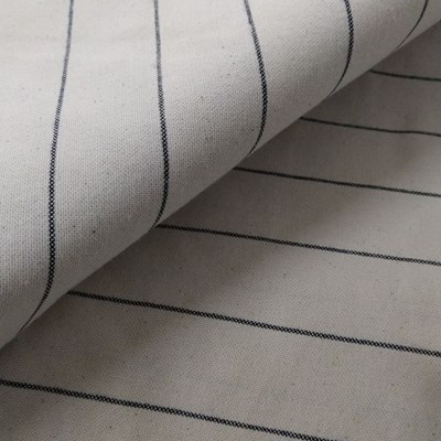 Λευκό μαύρη ρίγα Λευκό μαύρη ρίγα